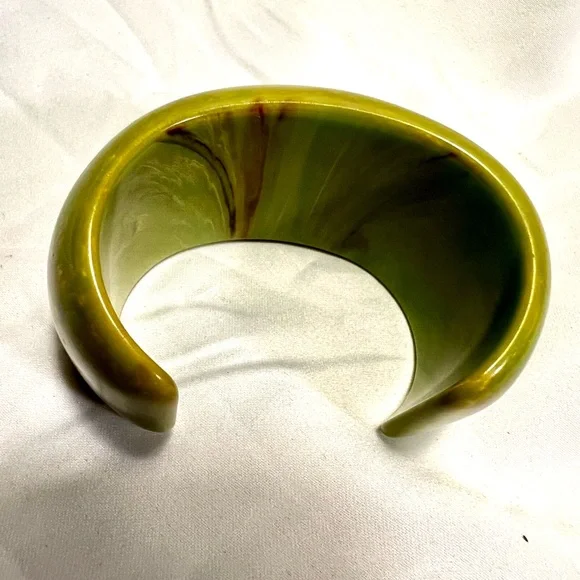 Vintage Yellowgreen Marbled Bakelite Cuff Bracelet “Yves Ste.Laurent like”